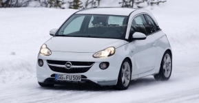 Top Gear с фотографиями нового Opel Adam OPC