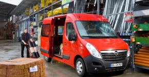 Opel Movano стал лучшим авто для коммерческих перевозок