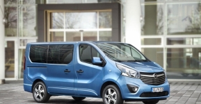 Opel Vivaro в комлектации Tourer от Irmcher